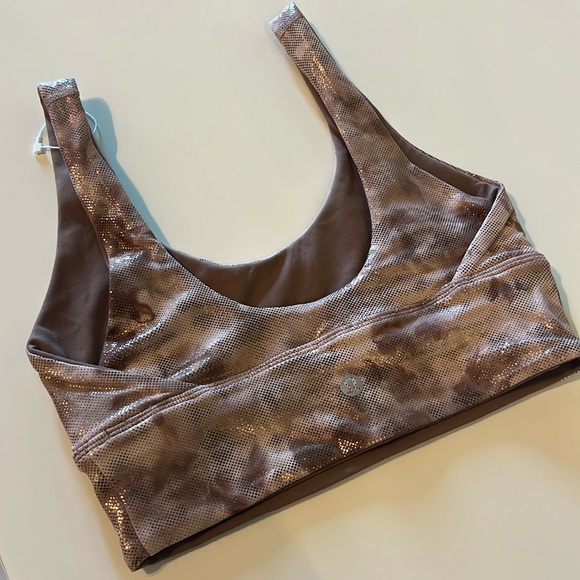 Lululemon Align Bra Shine *Light Support, A/B Cup, Reversible - Picture 4 of 8